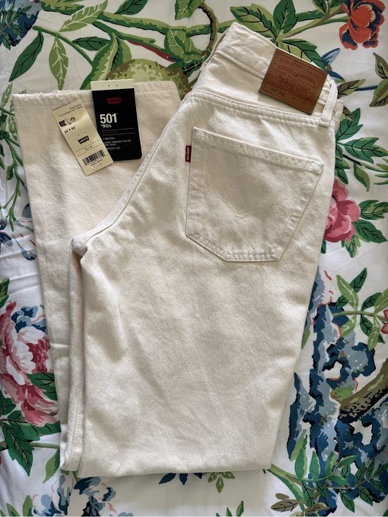Levi's Denim - Levi's Ecru Booper No Damage 501 '90s Jean